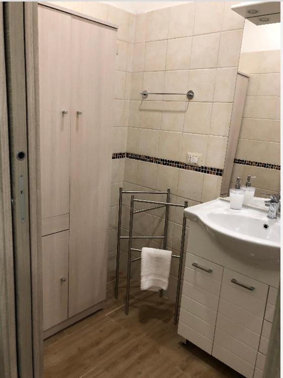 Al Centro Di Cagliari Apartment Ngoại thất bức ảnh
